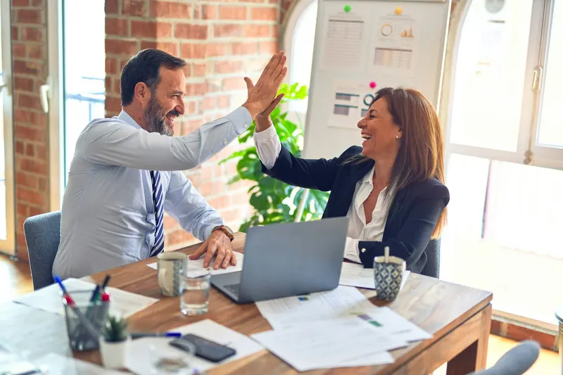 Bilingual virtual legal staff at work